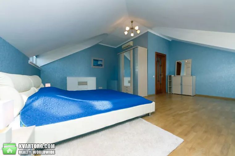 Rent out 3-room apartment. Киев,  Орлика — photo 5