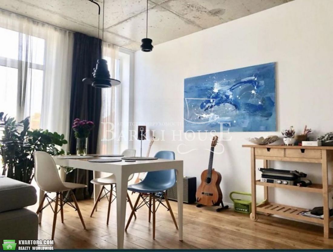 Rent out 3-room apartment. Киев, Регенераторная — photo 2
