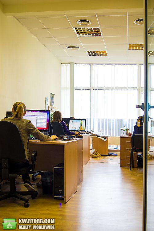 Rent out office. Киев,  Владимирская — photo 3