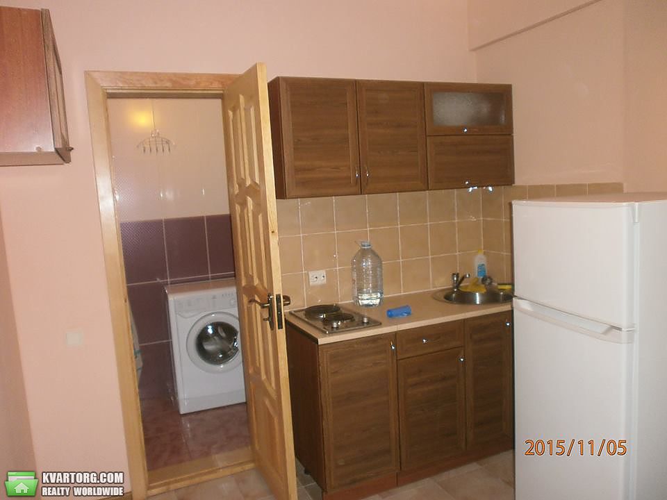 Rent out 1-room apartment. Киев,  Ямская — photo 2
