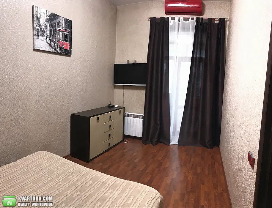 Rent out 2-room apartment. Киев, Саксаганского — photo 7