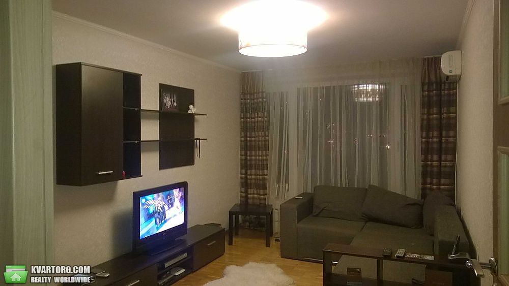 Sell 1-room apartment. Киев,  Березняковская — photo 4