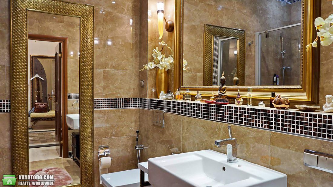 Rent out 3-room apartment. Киев, Владимирская — photo 3
