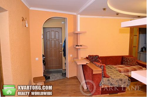 Sell 4-room apartment. Киев, Тростянецкая — photo 3
