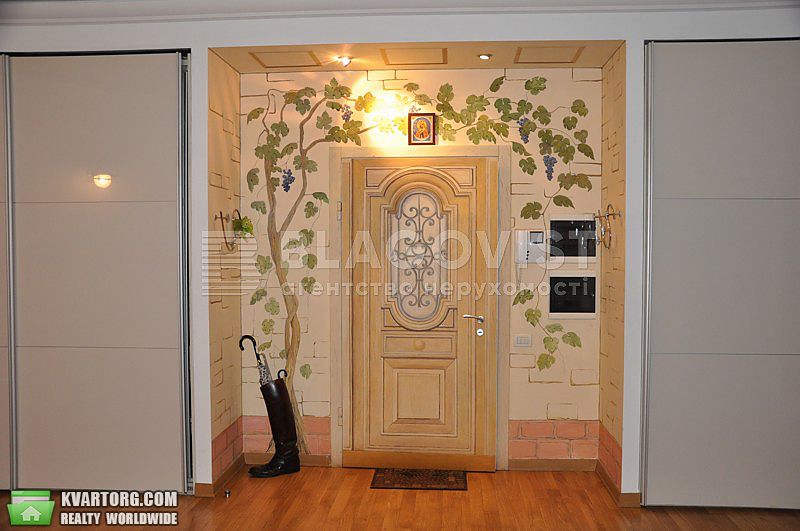 Rent out 4-room apartment. Киев,  Старонаводницкая — photo 9