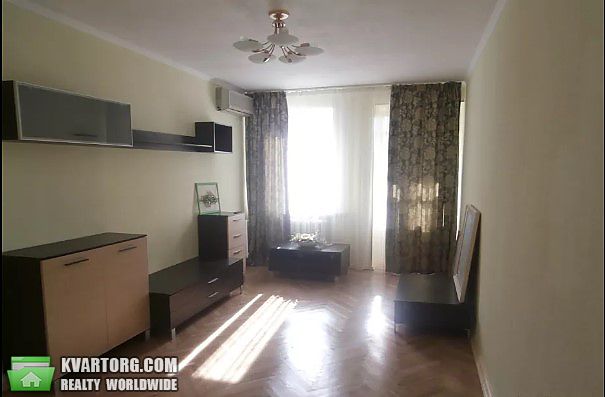 Rent out 1-room apartment. Киев, Назаровская — photo 1