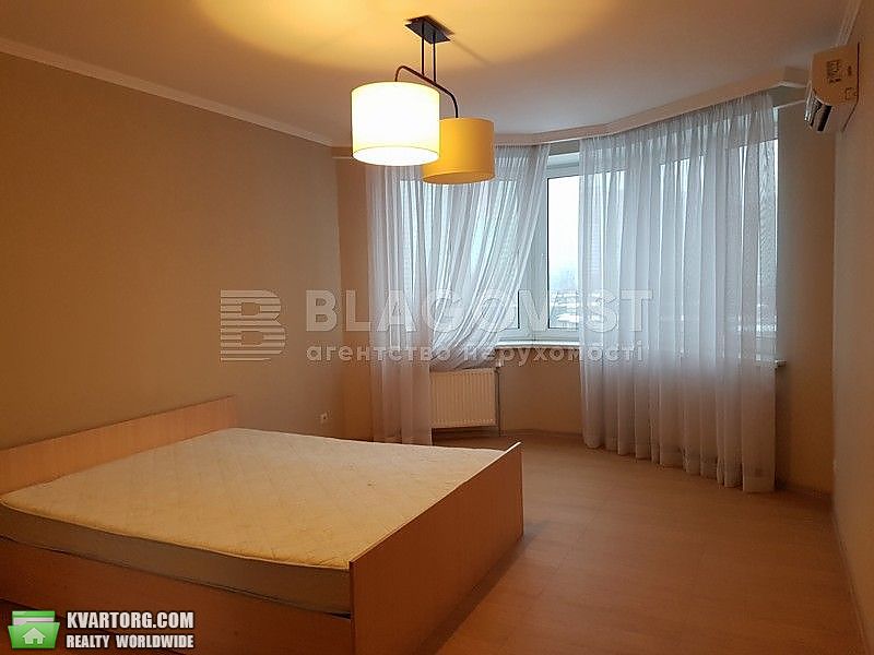 Sell 3-room apartment. Киев, ул. Лебедева-Кумача — photo 3