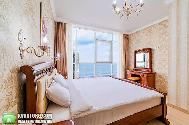 Rent out 3-room apartment. Одесса, Французский бульвар — photo 7