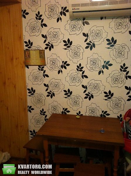 Sell 1-room apartment. Киев,  Фрунзе — photo 4