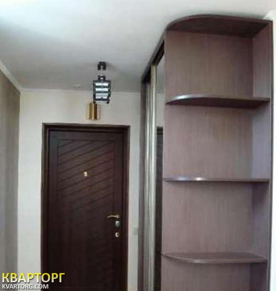 Sell 2-room apartment. Киев,  Урловская — photo 10