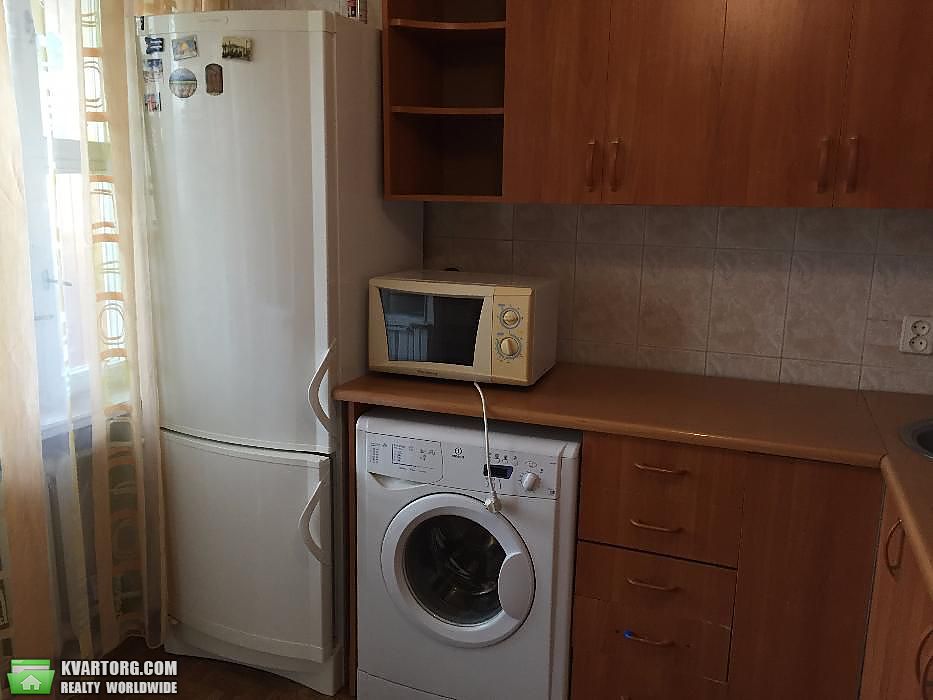 Sell 1-room apartment. Киев,  Вышгородская — photo 3