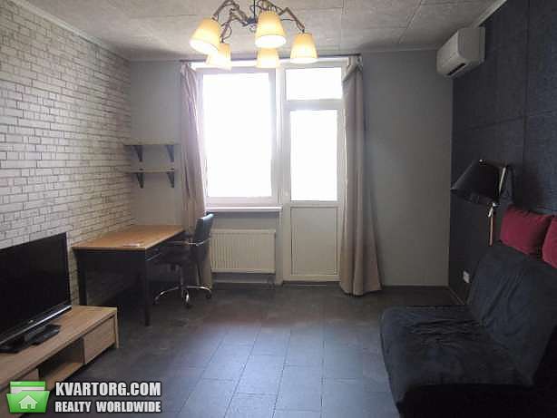 Sell 1-room apartment. Киев,  Ломоносова — photo 1