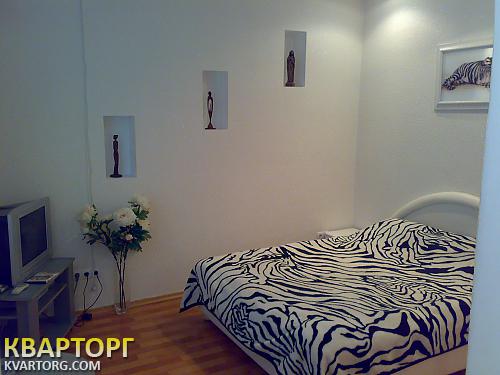 Rent out 1-room apartment. Одесса, дерибасовская — photo 1