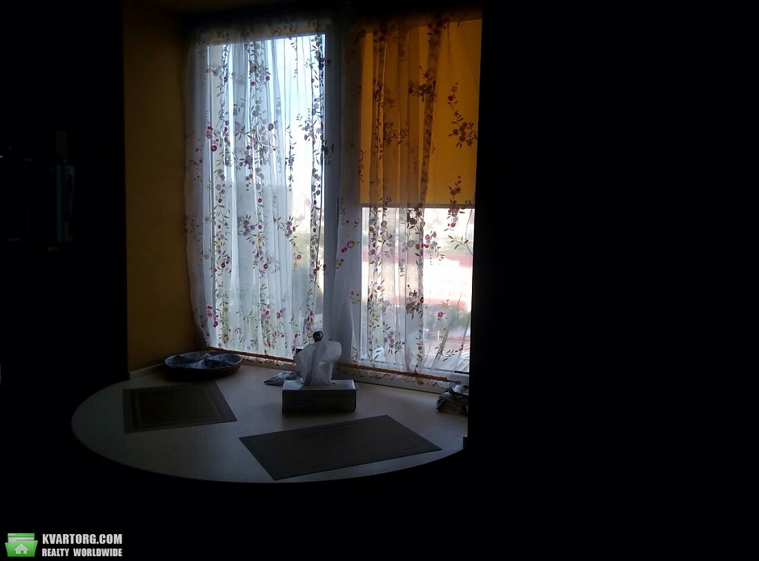 Sell 3-room apartment. Киев,  Стадионная — photo 3