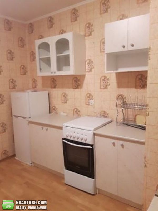 Sell 3-room apartment. Киев,  Пчелки — photo 2