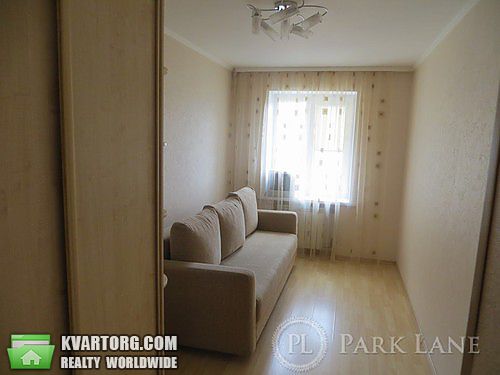 Sell 3-room apartment. Киев, Большая Житомирская — photo 1