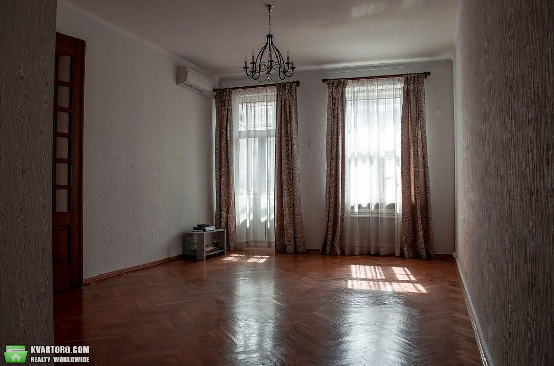 Rent out multi-room apartment. Киев,  Грушевского — photo 1