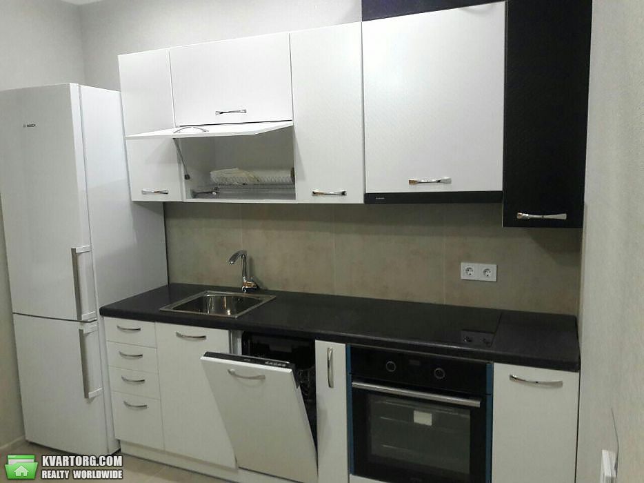 Rent out 1-room apartment. Киев,  Ломоносова — photo 1