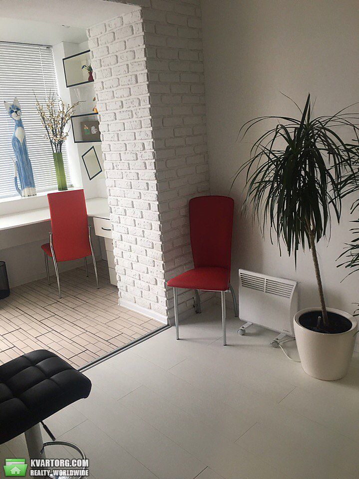 Sell 2-room apartment. Днепропетровск, Набережная Ленина — photo 6