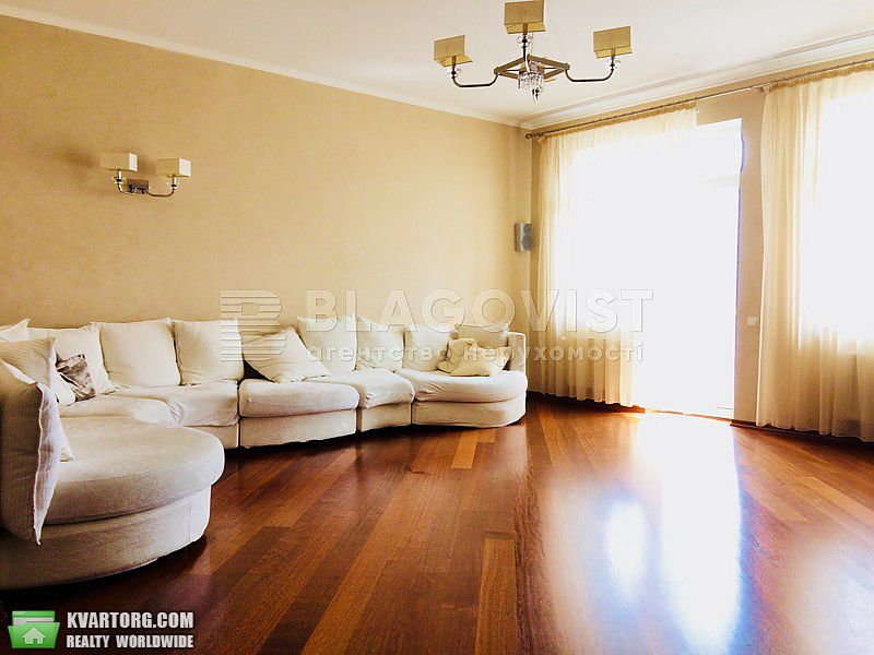 Sell 3-room apartment. Киев,  Щорса — photo 1