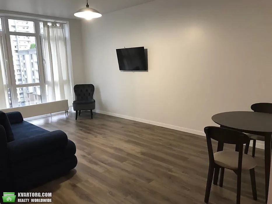 Rent out 2-room apartment. Киев, Кахи Бендукидзе — photo 1