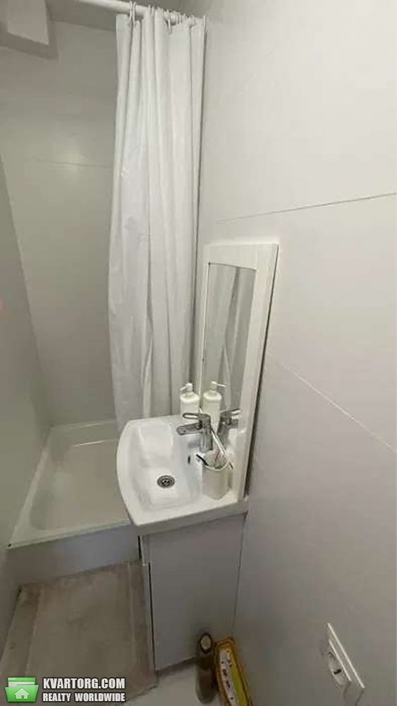 Sell 1-room apartment. Киев,  Березняковская — photo 8