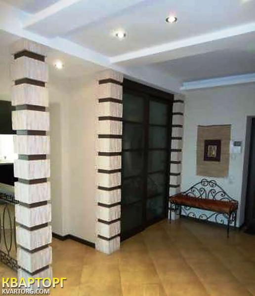 Sell 3-room apartment. Киев,  40-летия Октября просп — photo 1