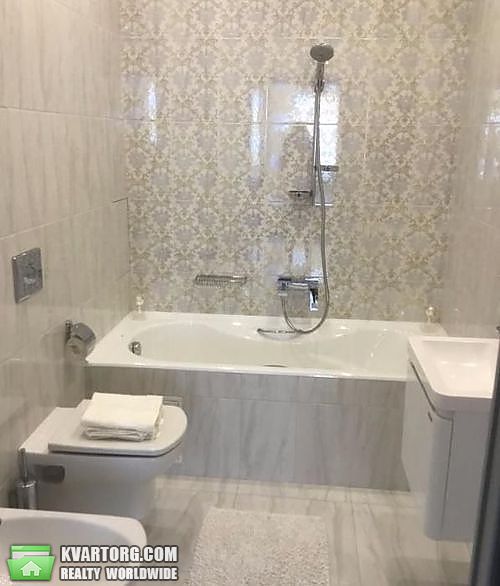 Rent out 2-room apartment. Киев,  Бажана — photo 5