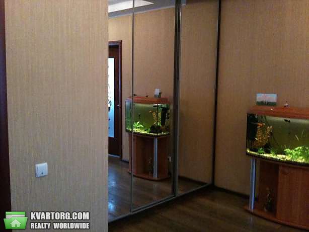Sell 2-room apartment. Киев,  Вышгородская — photo 2