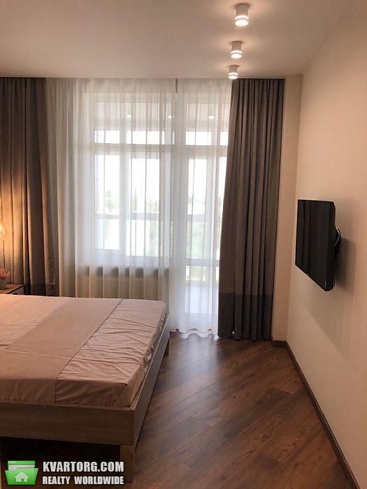 Rent out 3-room apartment. Киев, Драгомирова — photo 6
