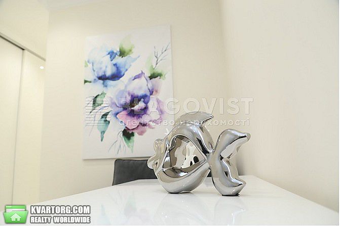 Sell 4-room apartment. Киев, Драгомирова — photo 3