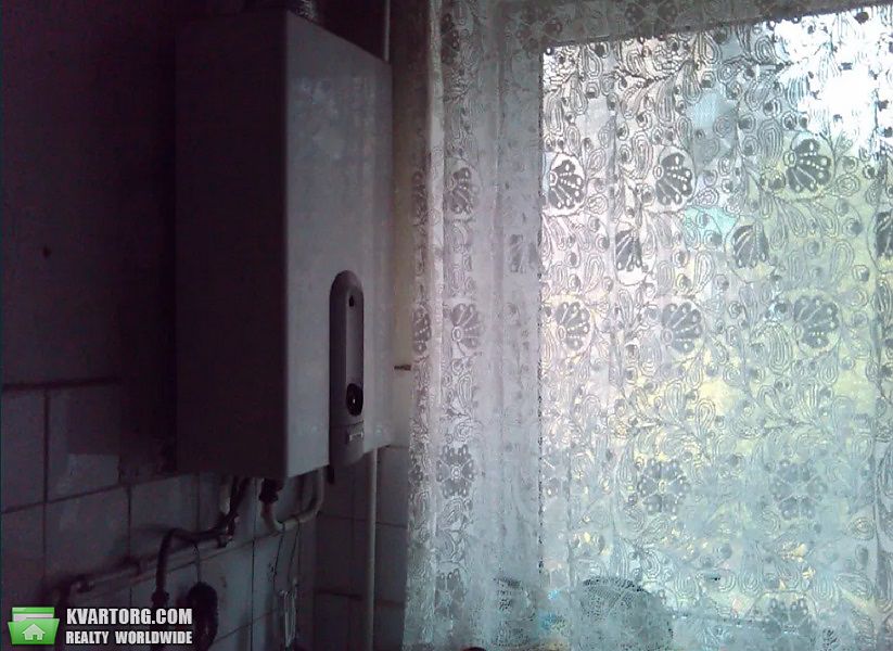 Sell 3-room apartment. Киев, Марка Безручко — photo 2