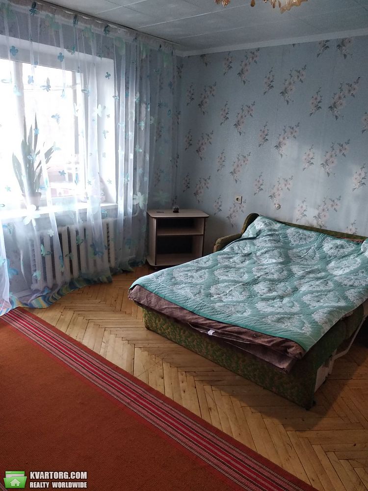Rent out 1-room apartment. Киев,  Ватутина пр — photo 8