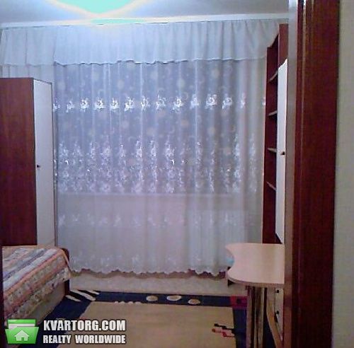 Sell 3-room apartment. Киев,  Глушкова пр — photo 2