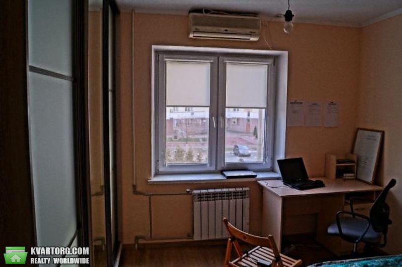 Sell 2-room apartment. Киев,  Оболонский пр — photo 1