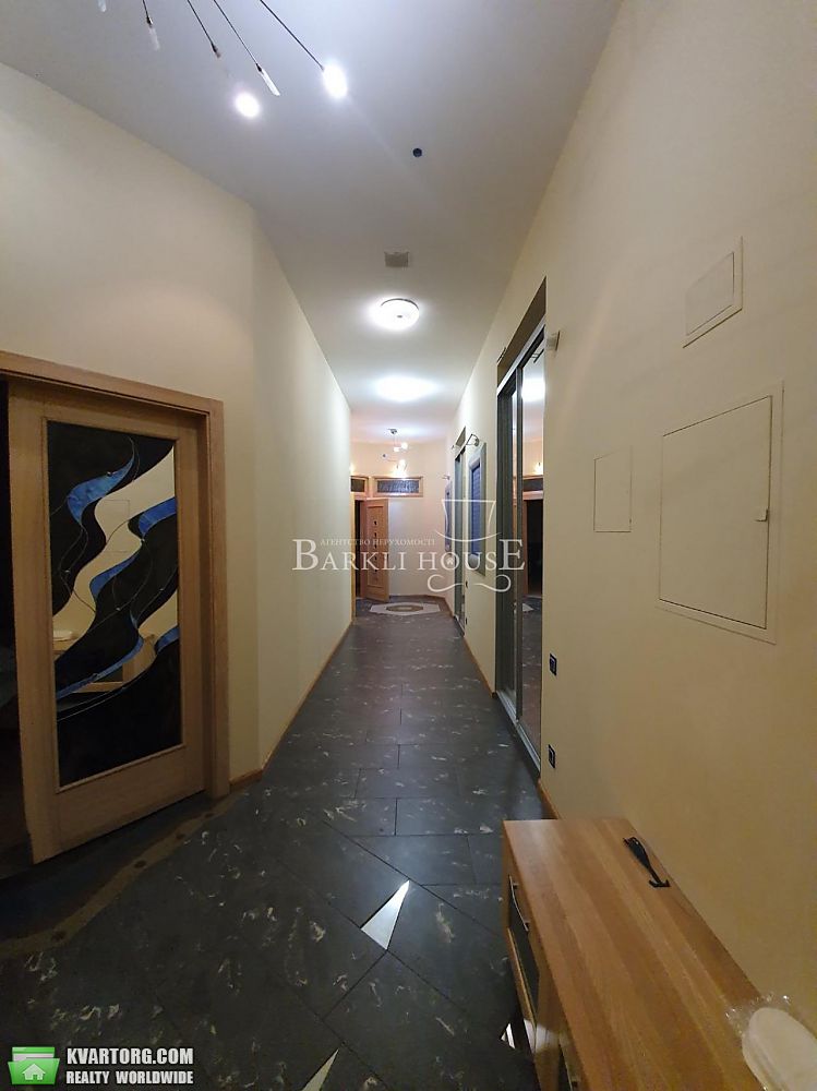 Rent out 4-room apartment. Киев,  Городецкого — photo 5