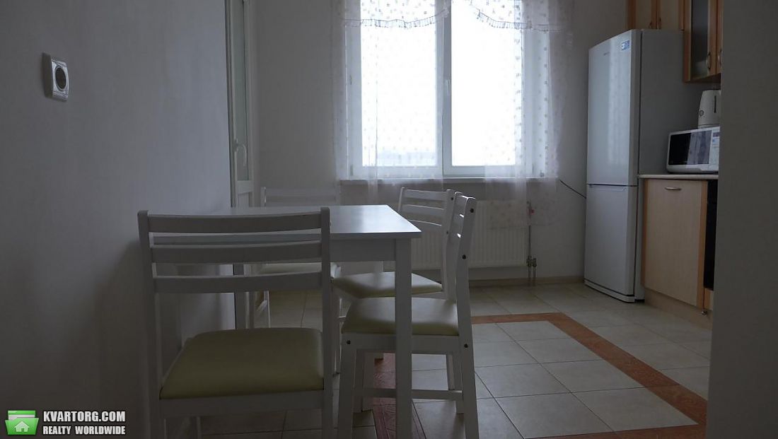 Rent out 3-room apartment. Киев, Гонты — photo 7