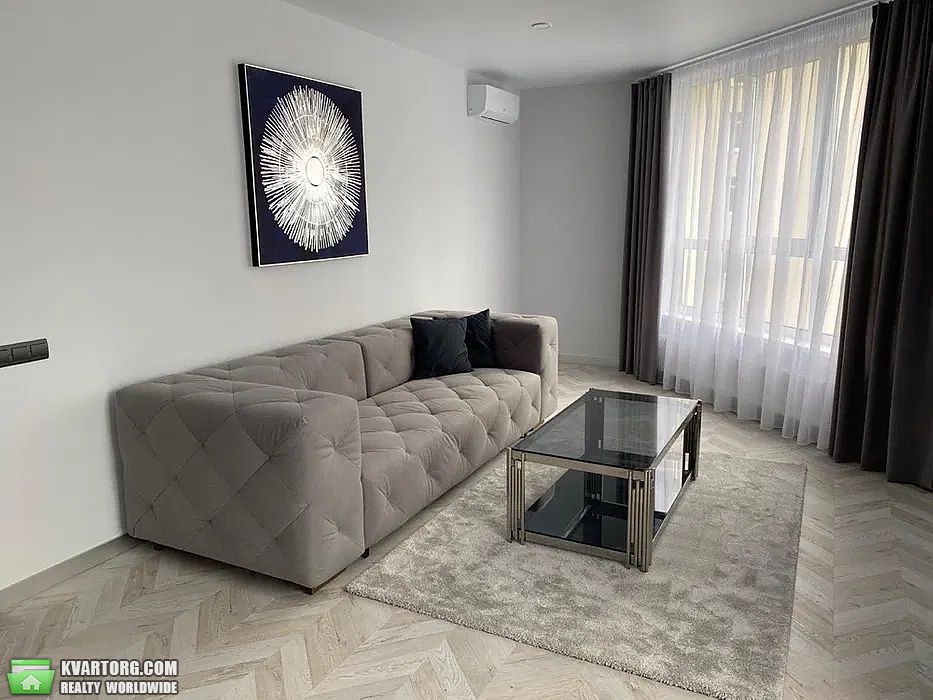 Sell 2-room apartment. Киев,  Липковского — photo 1