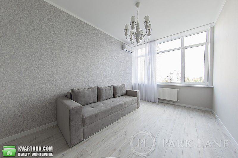 Sell 2-room apartment. Киев,  Щорса — photo 3