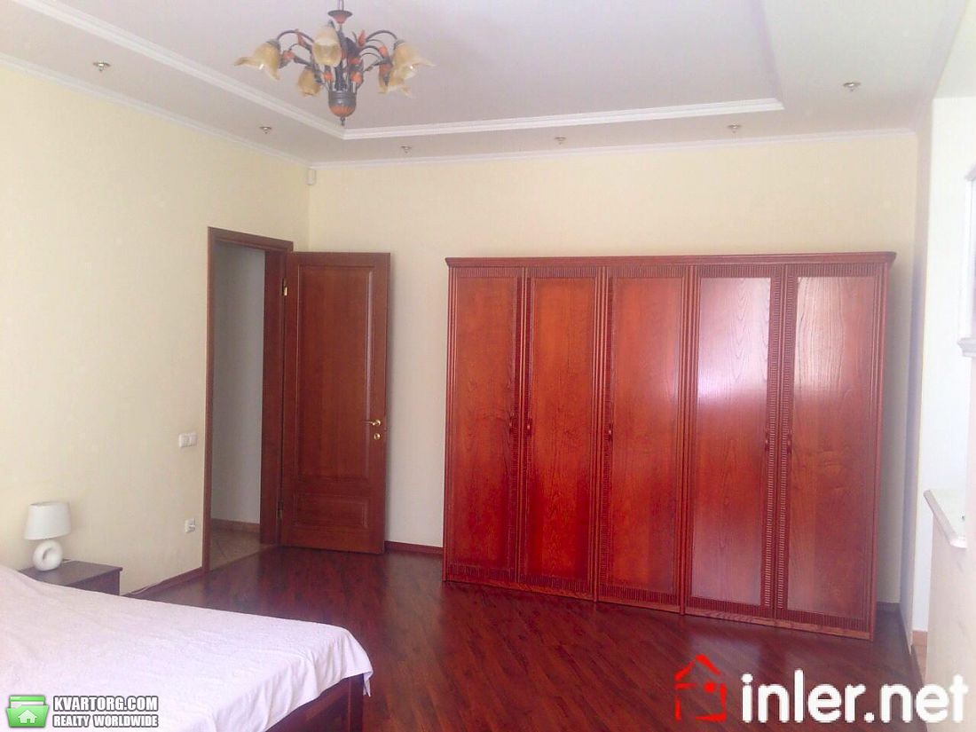 Rent out 4-room apartment. Одесса, Педагогический п — photo 1