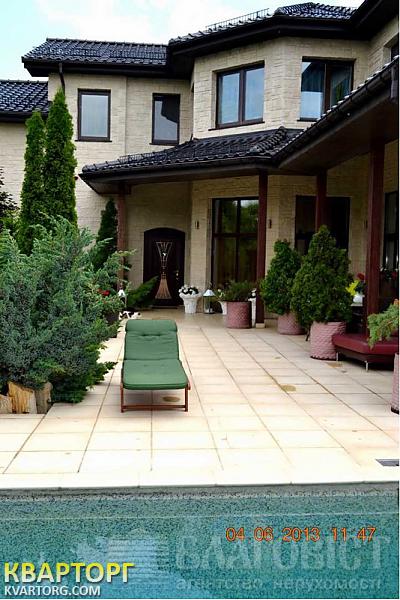 Sell house. Киев,  Завальная — photo 1
