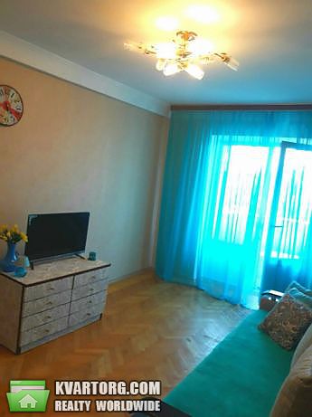 Rent out 3-room apartment. Киев,  Флоренции — photo 3