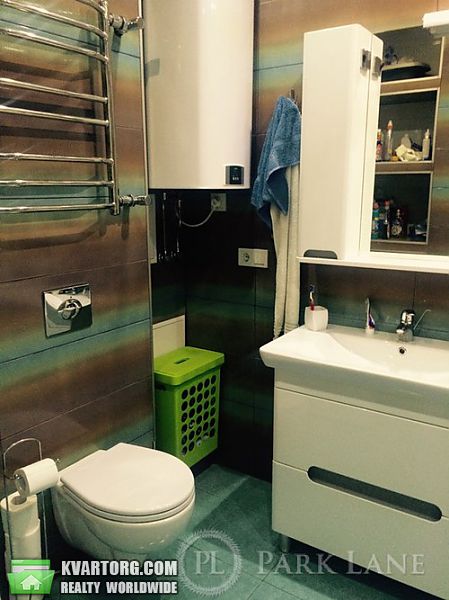 Sell 2-room apartment. Киев,  Урловская — photo 4