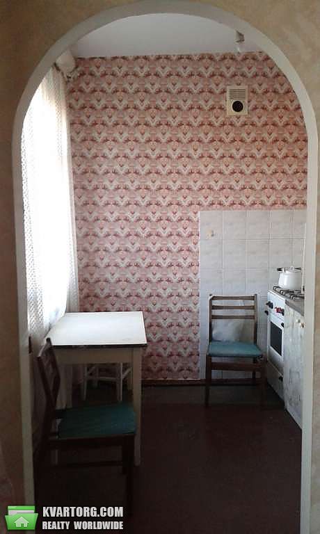 Sell 2-room apartment. Киев,  Саратовская — photo 1