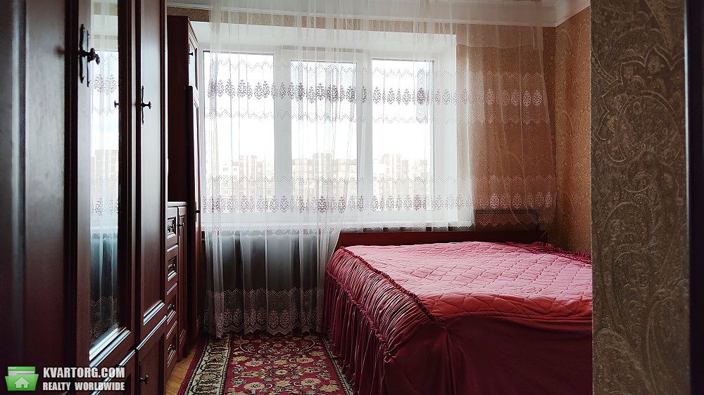 Sell 3-room apartment. Киев,  Пражская — photo 9