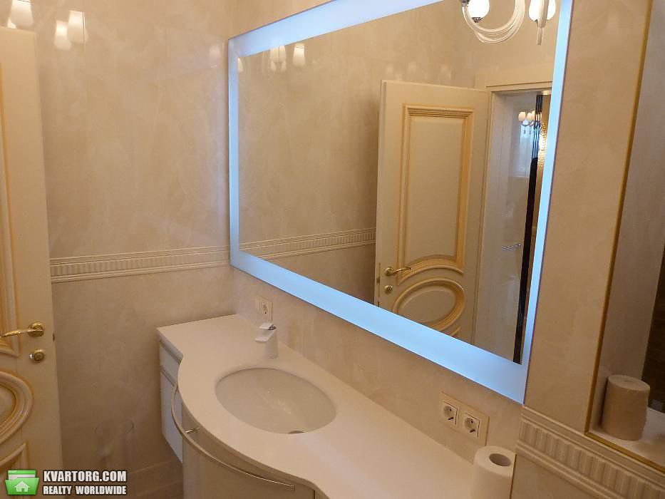 Rent out 2-room apartment. Киев,  Липковского — photo 7