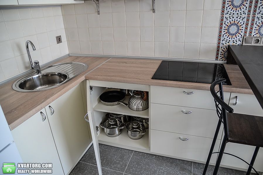 Rent out 2-room apartment. Киев,  Правды пр — photo 8
