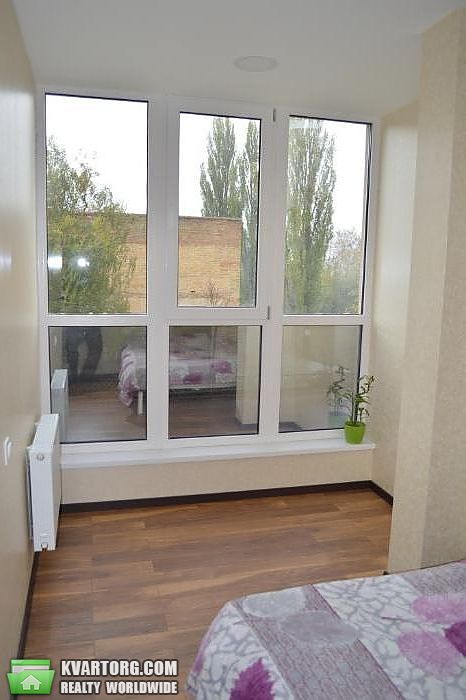 Sell 2-room apartment. Киев,  Метрологическая — photo 2