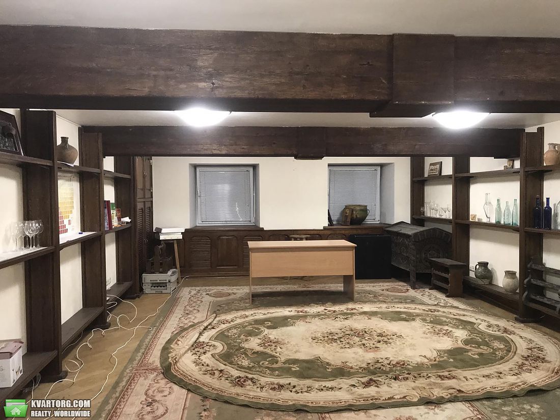 Rent out office. Киев, малая Житомирская — photo 1