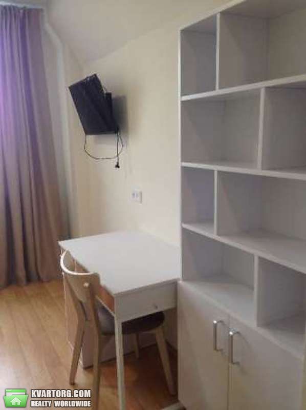 Rent out 1-room apartment. Киев,  Машиностроительная — photo 2